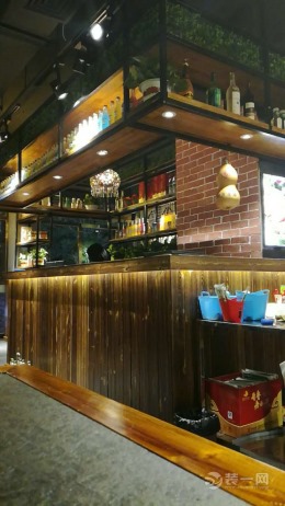 谭记海鲜炭烧坊、开鲁店